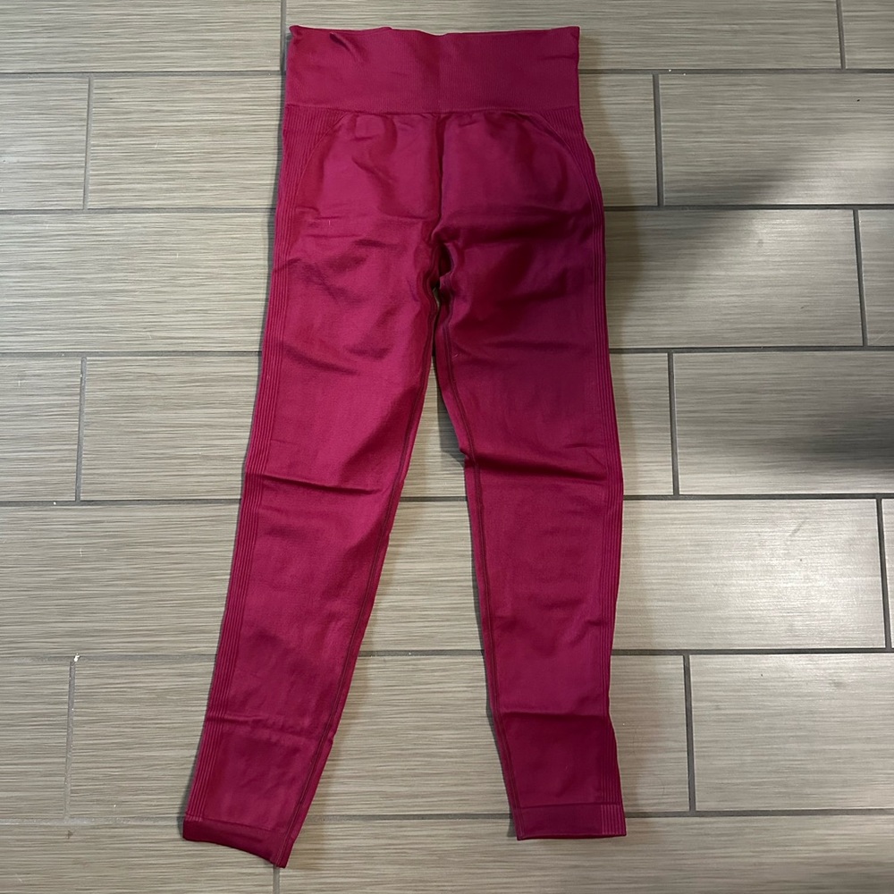 Adult Women’s Maroon Leggings